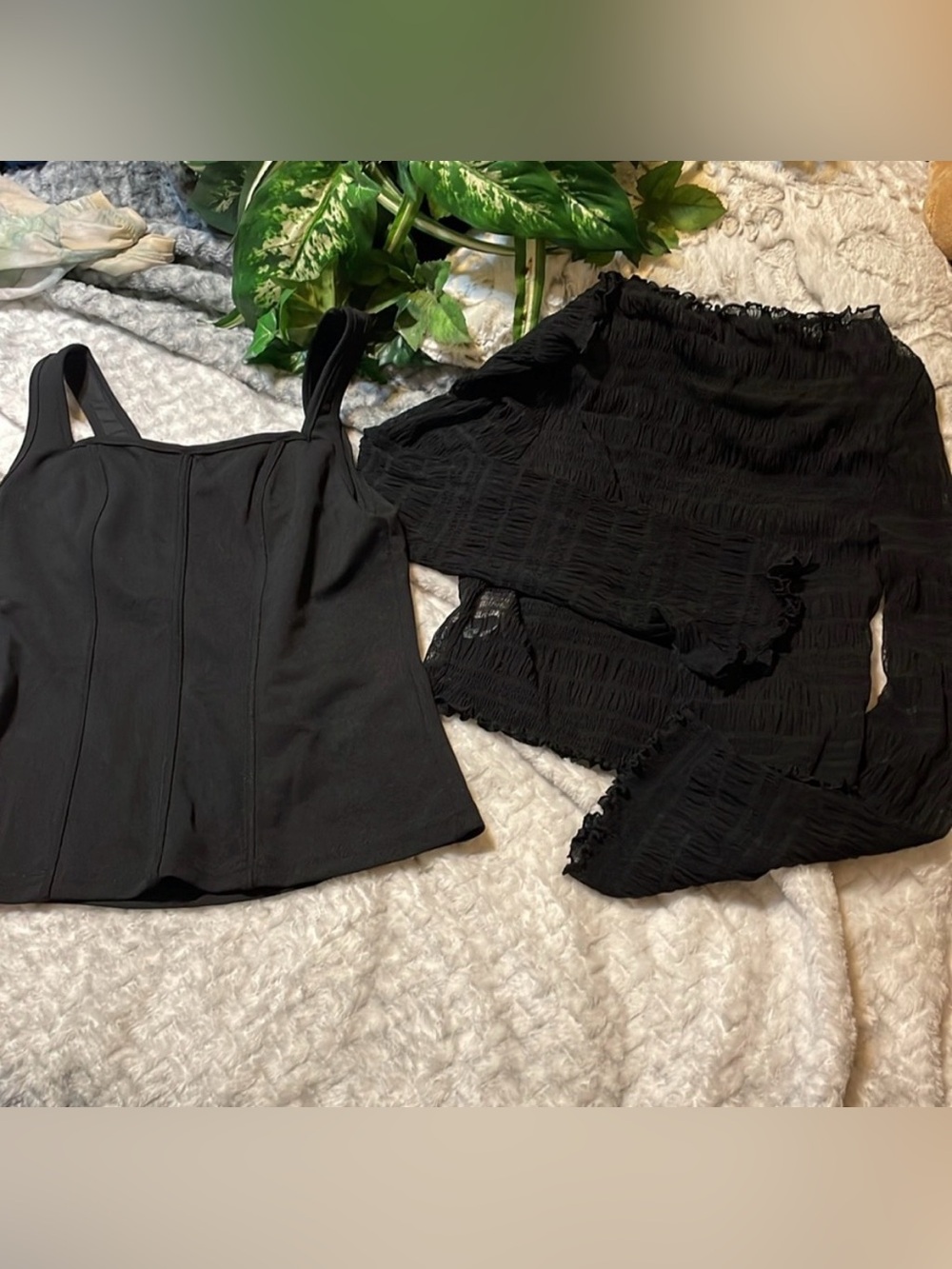 Lot of 2 Tops/ 2 Black Tops SHEIN SZ:M 1 Tank w ribbing 1 sheer long sleeves NEW - Picture 2 of 11